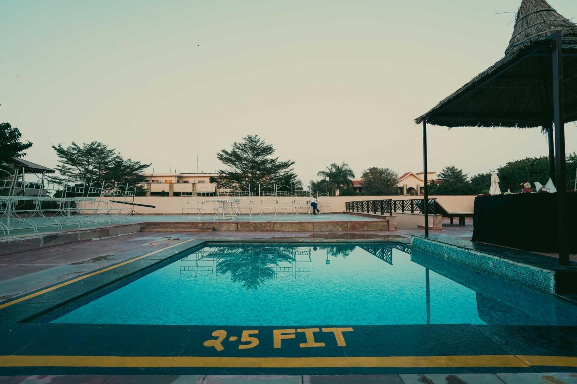 Abhyaran Resort & Spa Ranthambore 萨瓦伊马多普尔 外观 照片
