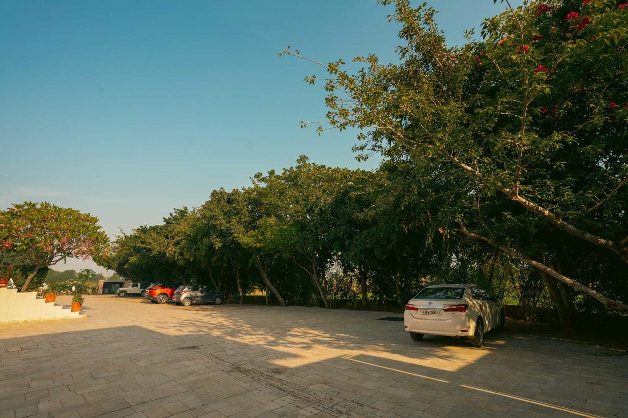 Abhyaran Resort & Spa Ranthambore 萨瓦伊马多普尔 外观 照片