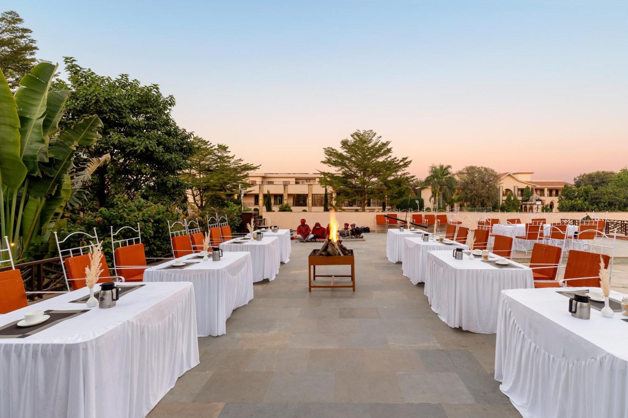 Abhyaran Resort & Spa Ranthambore 萨瓦伊马多普尔 外观 照片