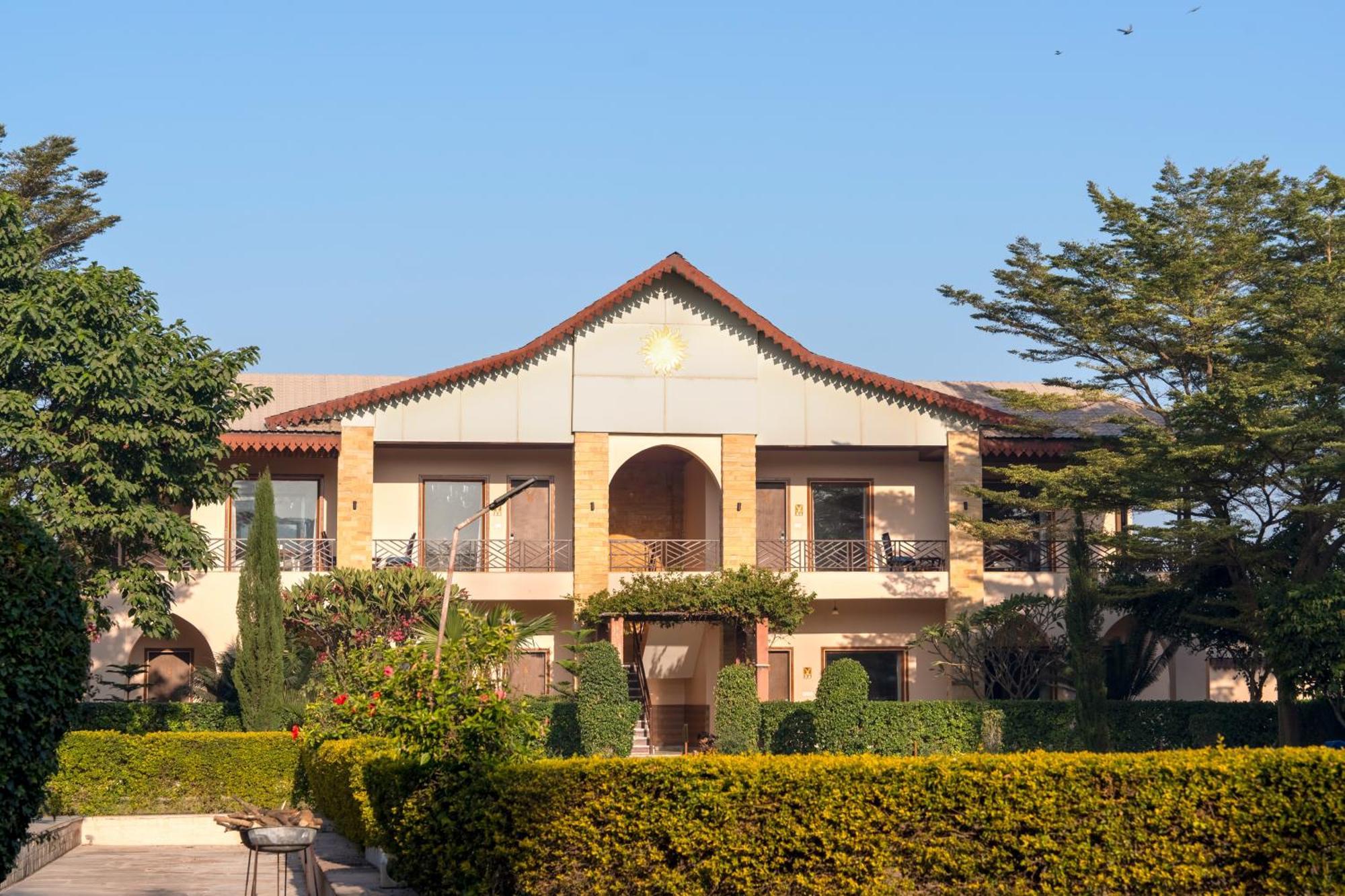 Abhyaran Resort & Spa Ranthambore 萨瓦伊马多普尔 外观 照片