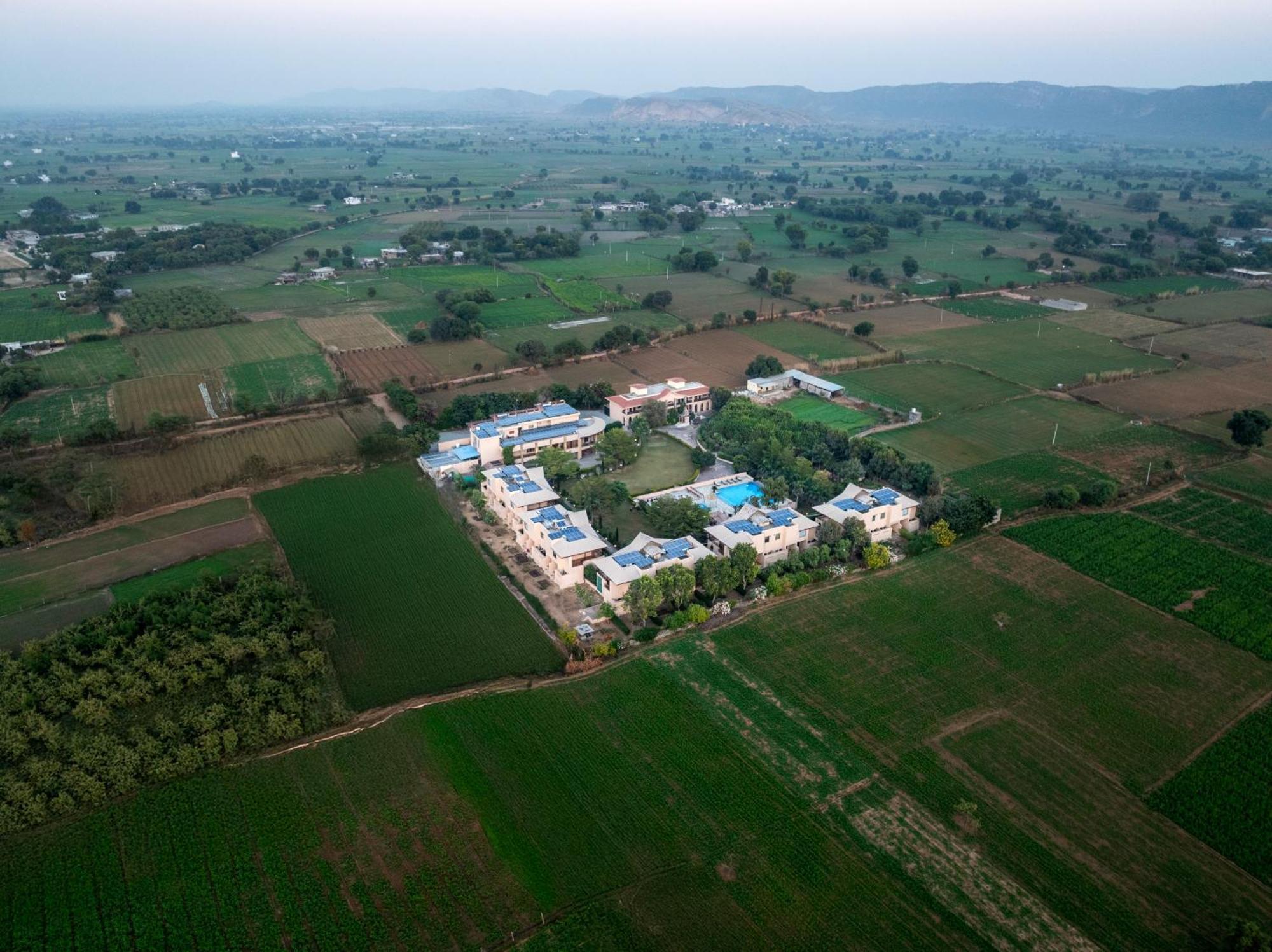 Abhyaran Resort & Spa Ranthambore 萨瓦伊马多普尔 外观 照片